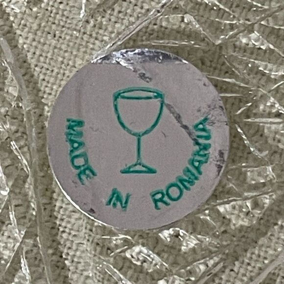 Vintage Romanian Pressed Crystal Leaf Shaped Divided Serving Dish - Picture 3 of 3